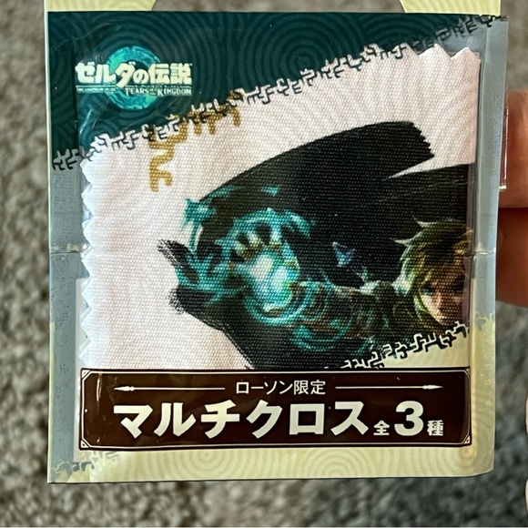The Legend of Zelda: Tears of the Kingdom x Lawson Mini Microfiber Cloth Japan - Picture 3 of 5